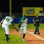 Samanes resurge con triunfo ante Centauros