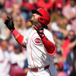 Eugenio Suárez remolca dos y le da el triunfo a los Rojos