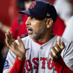 Boston despide al mánager Alex Cora