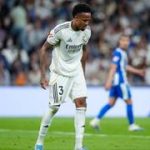 Éder Militão supera con éxito su paso por el quirófano