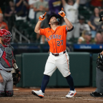 José Altuve es el octavo criollo con dos mil juegos