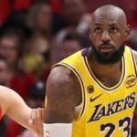 Los Lakers de LeBron James sentencian la serie con una remontada épica