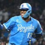 Salvador Pérez proyecta 30 cuadrangulares