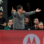 Valencia Basket emite un comunicado condenando la actitud del presidente del Panathinaikos