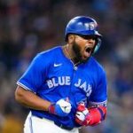 Vladimir Guerrero Jr. alcanza las 600 carreras impulsadas en las Grandes Ligas