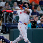 Wilyer Abreu continúa encendido – Líder en deportes