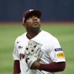 Yasiel Puig regresa a Norteamérica tras firmar con Toronto