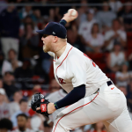 Medias Rojas se apoyan en joya de Early para vencer a Bravos