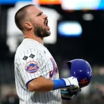Luis Torrens firmó extensión con los Mets