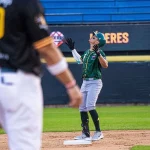 Yonathan Mendoza valora los 200 hits con Samanes