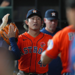 Los Astros encendidos lanzan un juego sin hits combinado