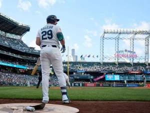 Raleigh regresa y Arozarena a lista de lesionado de Marineros