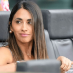 Esposa de Lionel Messi crea campaña para apoyar a Venezuela y ya supera el millón de dólares