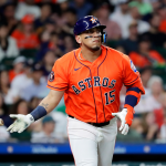 Paredes pega jonrón por 3er juego seguido e impulsa 4 