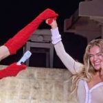 Karol G le confiesa a Rosalía la razón por la que terminó su relación