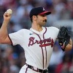 Atlanta inhabilitó a Strider tras una caída