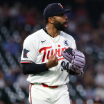 Yoendrys Gómez busca anfianzarse como cerrador de Minnesota