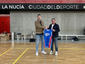 hablamos del proyecto con el alcalde de la localidad