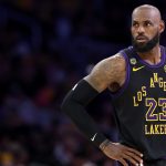 ¡Bombazo en la NBA! LeBron James se marcha de los Lakers para la 26/27
