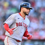 La MLB redujo la suspensión de Willson Contreras