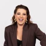 Así suena “Nunca es muy tarde”, el tema con el que Alicia Machado regresa a la música