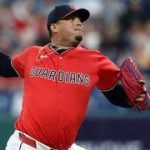 Carlos Hernández demuestra estar sano y pide paso hacia las Grandes Ligas