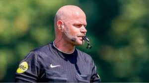 Fallece el árbitro Rob Dieperink