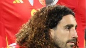 Marc Cucurella cumplió con su promesa tras ganar el Mundial 2026
