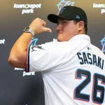 Marlins presentó al japonés Rintaro Sasaki