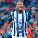 Salomón Rondón estalla! Doblete de cabeza lidera la goleada de Pachuca sobre Pumas
