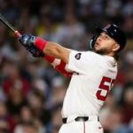 Willson Contreras y Wilyer Abreu con «back to back» igualan a leyendas de Leones ¿Cuántos van?