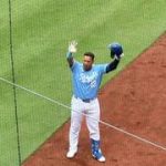 la emoción de Salvador Pérez tras su jonrón histórico