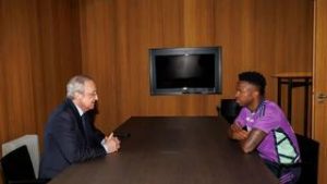 ¿Qué pasará? Así van las negociaciones entre Vinícius y el Real Madrid