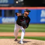 Rays adquieren al derecho Freddy Peralta desde los Mets