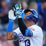 Salvador Pérez abrió agosto con fuerza