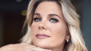 Sonya Smith se quiebra al hablar del profundo amor que tiene por Venezuela